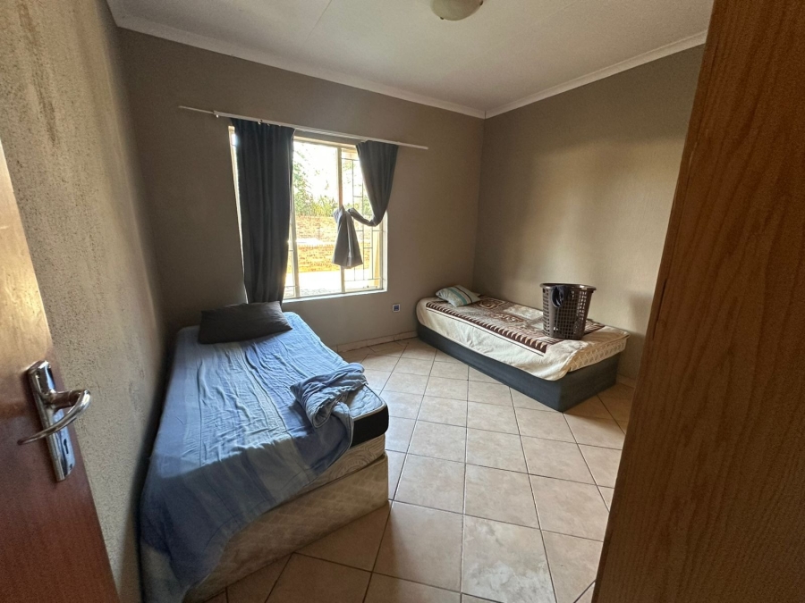 3 Bedroom Property for Sale in Waterval East North West